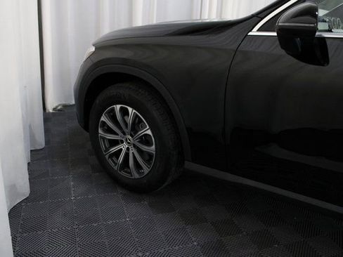 New 2026 Mercedes-Benz GLC 300 4MATIC image 9