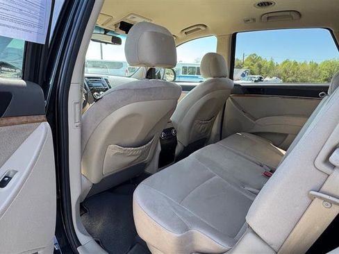 Used 2012 Hyundai Veracruz GLS image 39