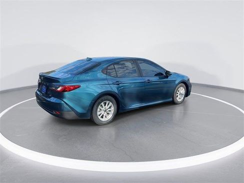 Used 2025 Toyota Camry LE w/ Convenience Package FWD image 7
