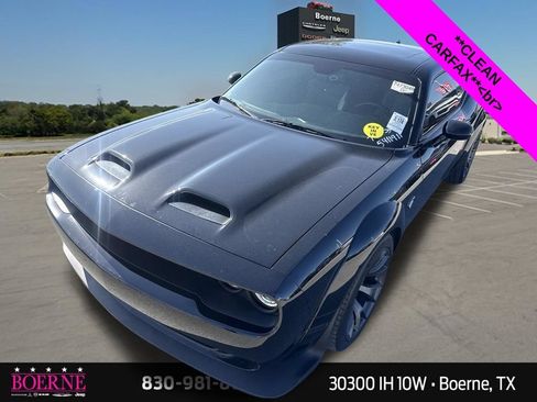 Used 2022 Dodge Challenger SRT Hellcat RWD image 4