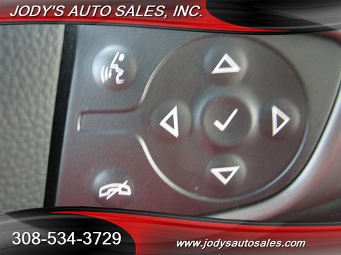 Used 2022 GMC Canyon AT4 w/ Trailering Package AWD/4WD image 12