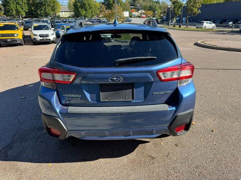 Used 2019 Subaru Crosstrek 2.0i Premium image 6