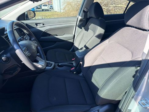 Used 2020 Hyundai Elantra Value Edition w/ Cargo Package (C1) image 9
