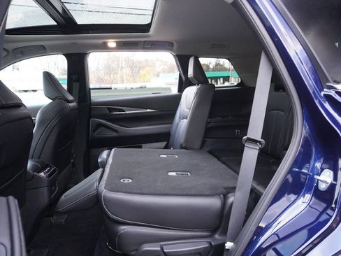 Used 2025 INFINITI QX60 Luxe image 45