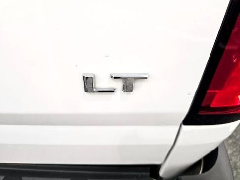 Used 2021 Chevrolet Colorado LT w/ Fleet Safety Package image 38