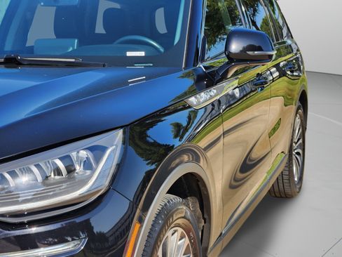 Used 2022 Lincoln Aviator Reserve w/ Elements Package Plus RWD image 43