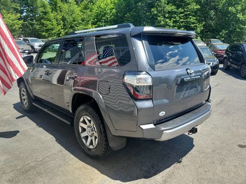 Used 2014 Toyota 4Runner Trail AWD/4WD image 5