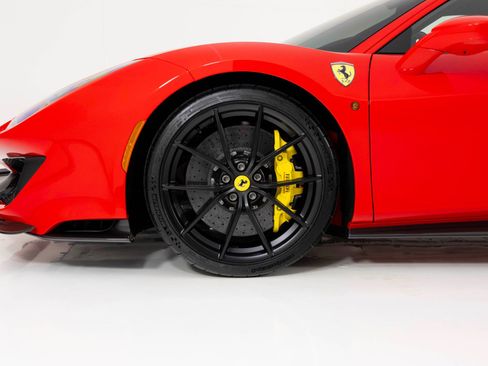 Used 2019 Ferrari 488 Pista Coupe image 9