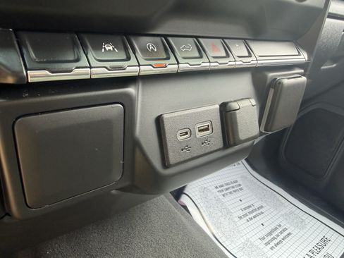 Used 2023 Chevrolet Silverado 1500 Custom w/ LPO, Dark Essentials Package AWD/4WD image 41