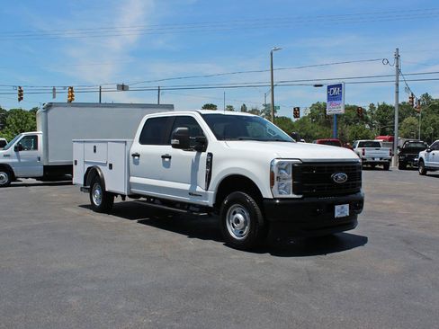 Used 2025 Ford F250 XL w/ FX4 Off-Road Package AWD/4WD image 8
