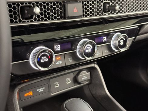 New 2026 Honda Civic Sport image 16