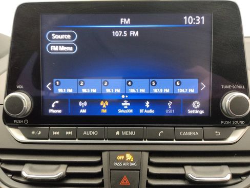 Used 2023 Nissan Altima 2.5 SV image 25