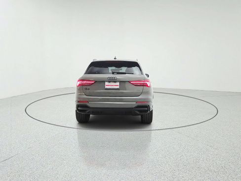 Used 2025 Audi Q3 2.0T Premium w/ Convenience Package AWD/4WD image 6