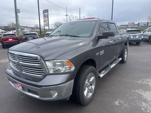 Used 2015 RAM 1500 Big Horn image 5
