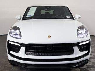 Used 2024 Porsche Macan AWD/4WD video 2