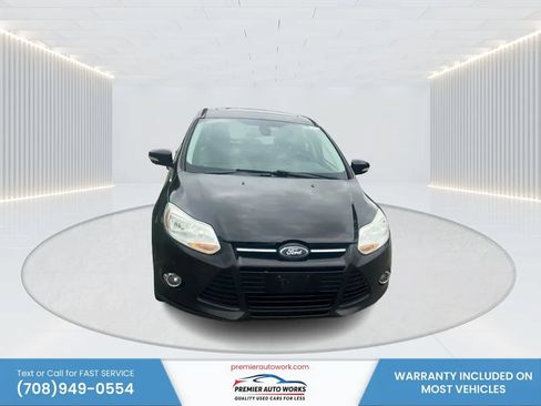 Used 2012 Ford Focus SEL FWD image 2