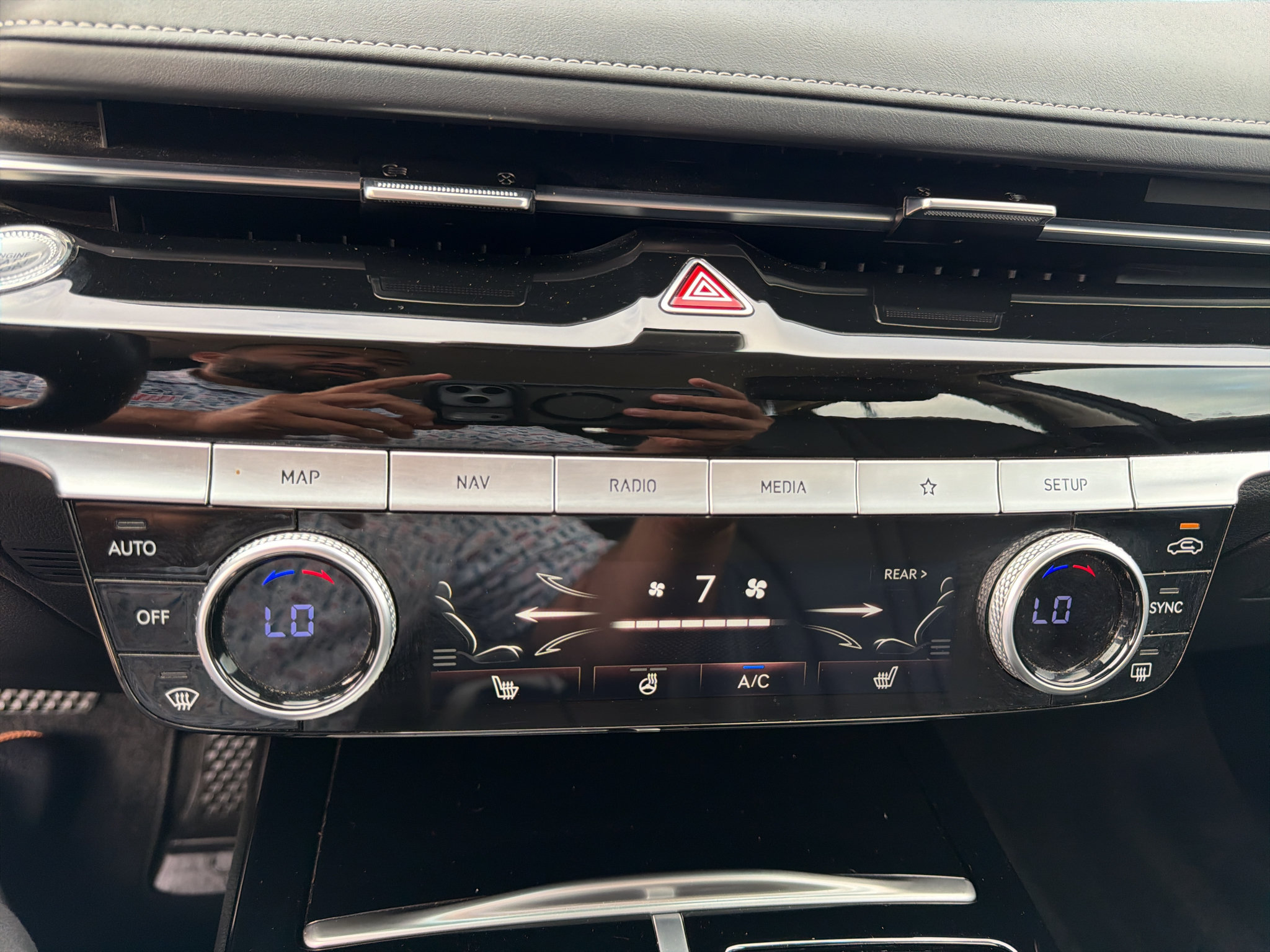 Used 2023 Genesis G80 2.5T AWD/4WD image 28