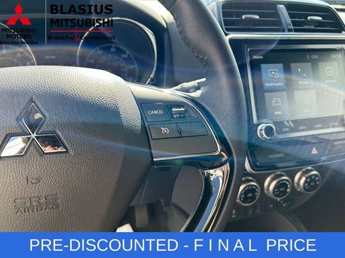 Used 2025 Mitsubishi Outlander Sport SEL AWD/4WD image 51