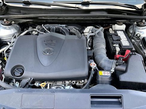 Used 2023 Toyota Camry XLE FWD image 30
