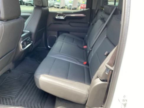 Used 2023 Chevrolet Silverado 1500 LTZ w/ LTZ Premium Package AWD/4WD image 33
