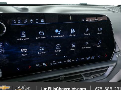 New 2025 Chevrolet Silverado EV LT AWD/4WD image 14