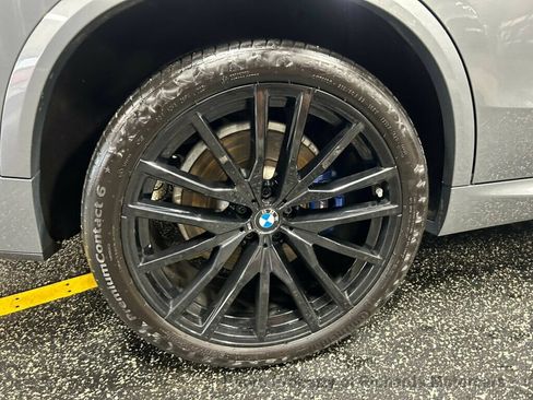 Used 2024 BMW X5 M60i AWD/4WD image 10
