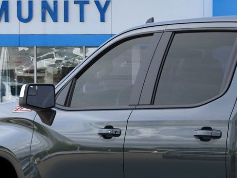 New 2026 Chevrolet Silverado 1500 LT w/ Z71 Off-Road Package image 13