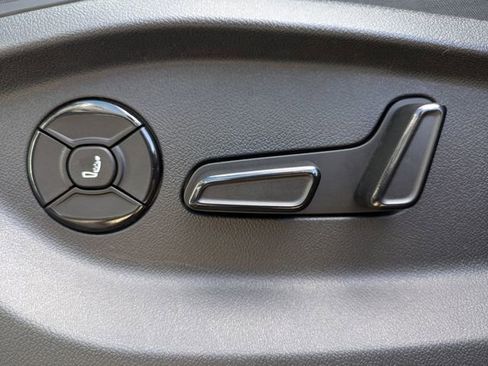 New 2026 Volkswagen Tiguan SEL R-Line image 20