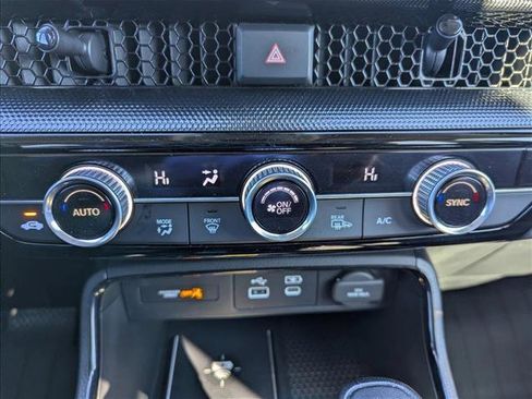 Used 2024 Honda CR-V EX-L image 19