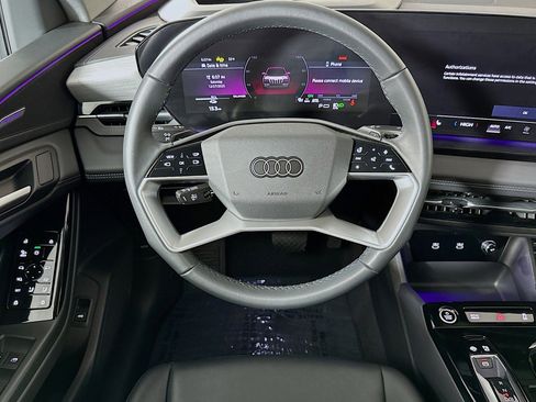 Used 2025 Audi Q6 e-tron Premium Plus w/ Premium Plus image 5