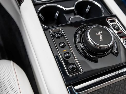 New 2027 Rolls-Royce Cullinan Black Badge AWD/4WD image 42