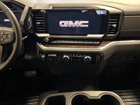 New 2026 GMC Sierra 2500 SLE w/ SLE Convenience Package AWD/4WD image 12