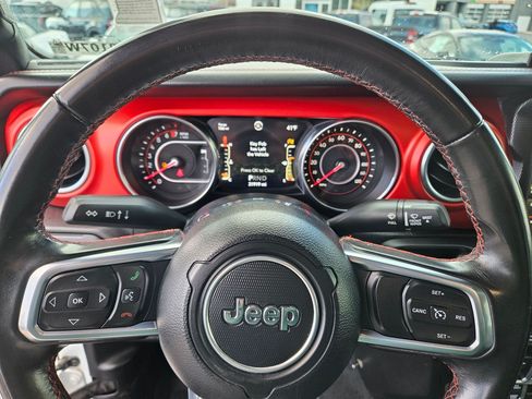 Used 2020 Jeep Gladiator Rubicon AWD/4WD image 22
