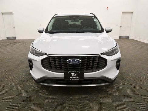 Used 2025 Ford Escape Platinum image 11