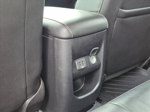 Used 2019 Chevrolet Colorado ZR2 w/ Colorado ZR2 Bison Edition AWD/4WD image 17