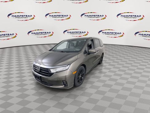 Used 2023 Honda Odyssey EX-L image 4