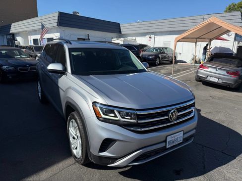 Used 2021 Volkswagen Atlas SE w/ Panoramic Sunroof Package FWD image 10