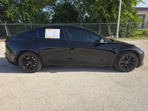Used 2021 Tesla Model 3 Long Range AWD/4WD image 2