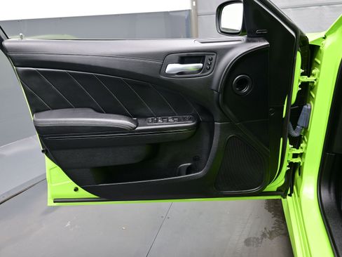 Used 2023 Dodge Charger Scat Pack w/ Daytona Edition Group image 9