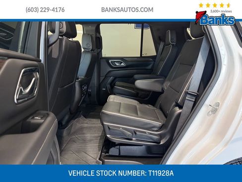 Used 2023 Chevrolet Tahoe Premier w/ Premium Package image 13