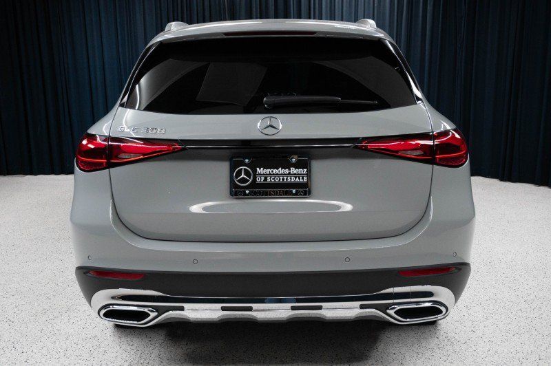 New 2027 Mercedes-Benz GLC 300 image 6