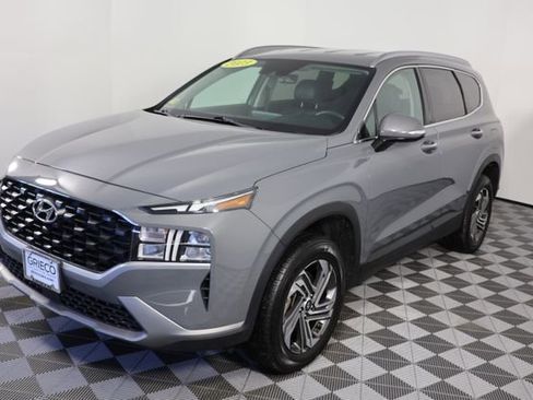 Used 2023 Hyundai Santa Fe SEL image 3