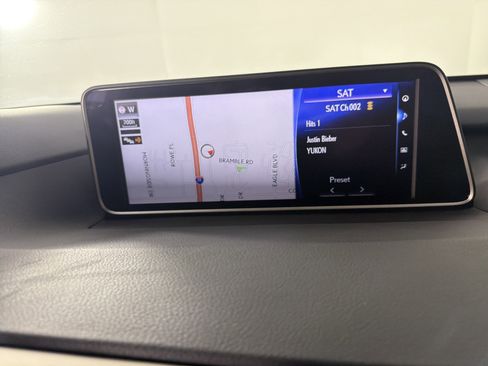 Used 2017 Lexus RX 350 AWD w/ Premium Package image 11