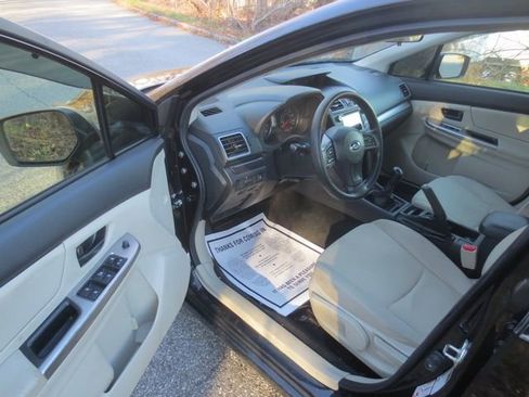 Used 2016 Subaru Impreza 2.0i image 7