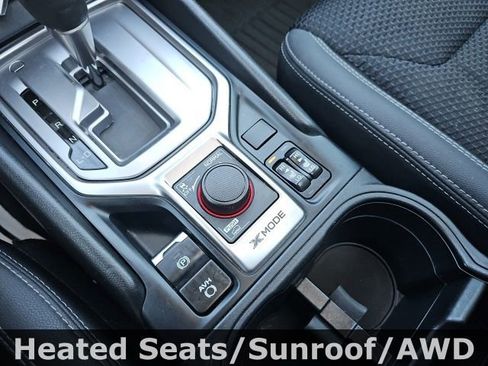 Used 2023 Subaru Forester Premium image 16