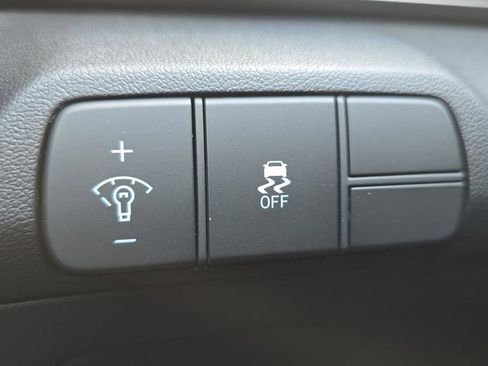 New 2026 Hyundai Elantra Sport FWD image 25