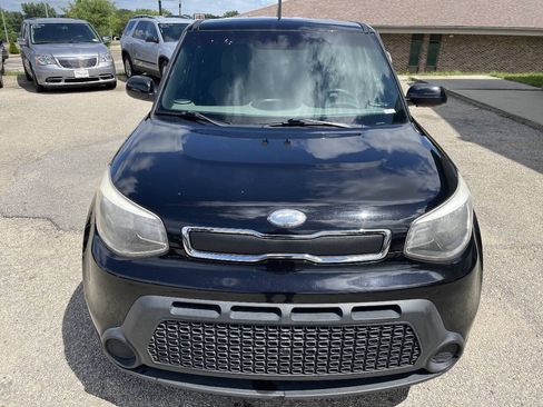Used 2016 Kia Soul FWD image 3