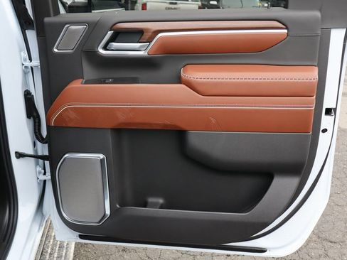 New 2026 GMC Sierra 3500 Denali Ultimate AWD/4WD image 24