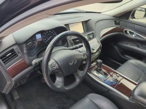 Used 2016 INFINITI Q70 L 3.7 image 13