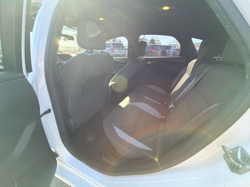 Used 2016 Ford Focus ST image 9